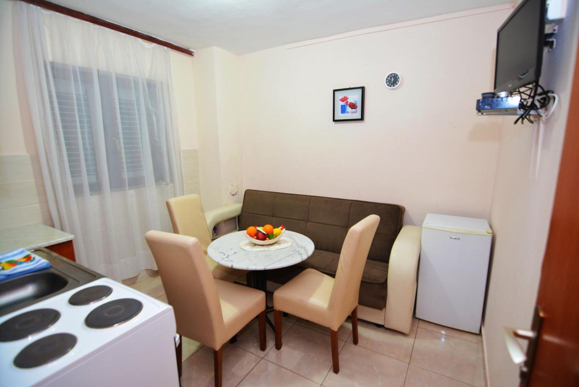 Apartment Radonjic *